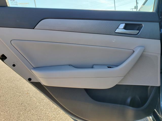 used 2016 Hyundai Sonata Hybrid car, priced at $6,399