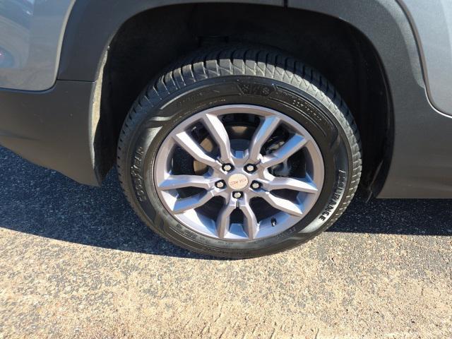 used 2023 GMC Terrain car, priced at $22,900