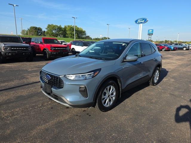used 2023 Ford Escape car, priced at $24,400
