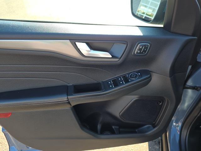 used 2023 Ford Escape car, priced at $24,400