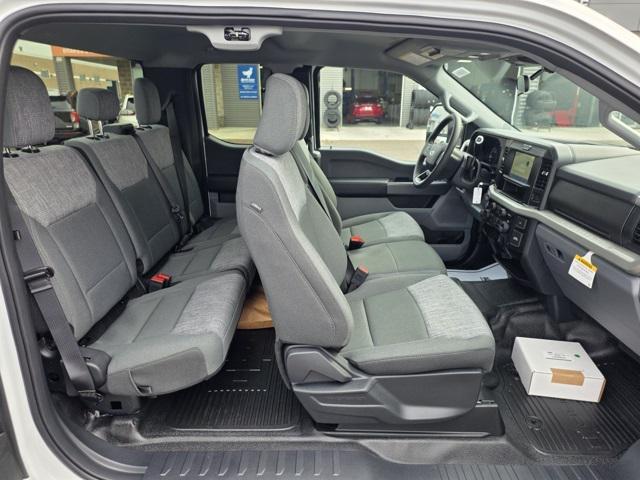 new 2025 Ford F-350 car, priced at $62,925