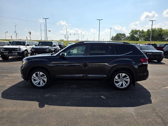 used 2022 Volkswagen Atlas car, priced at $21,400