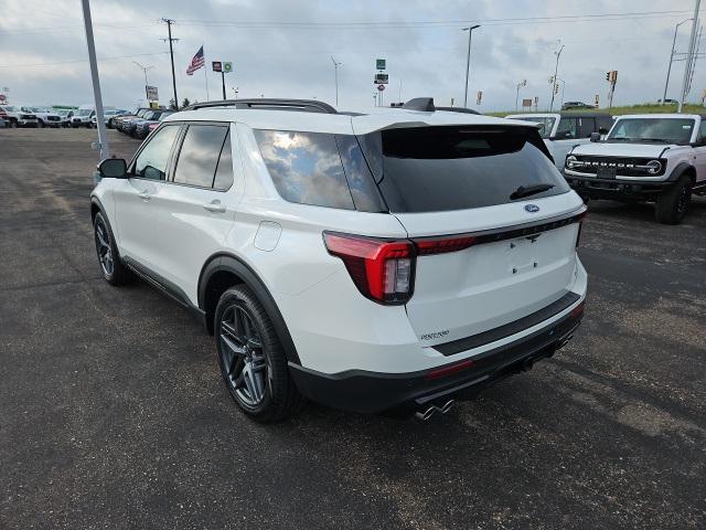 new 2025 Ford Explorer car, priced at $60,900