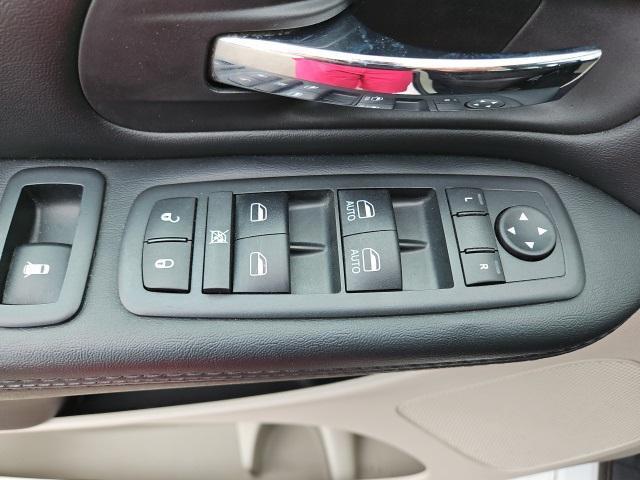 used 2020 Dodge Grand Caravan car, priced at $16,400