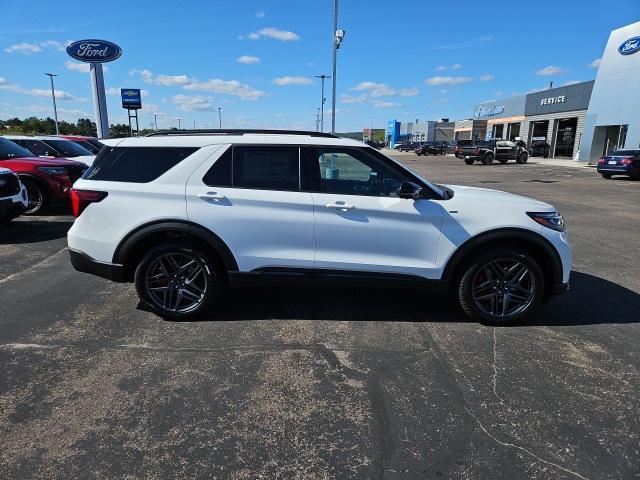 new 2025 Ford Explorer car, priced at $51,999