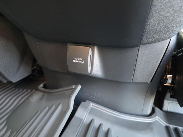 new 2025 Ford Expedition Max car, priced at $73,716