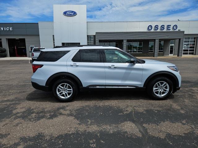 new 2025 Ford Explorer car, priced at $41,198