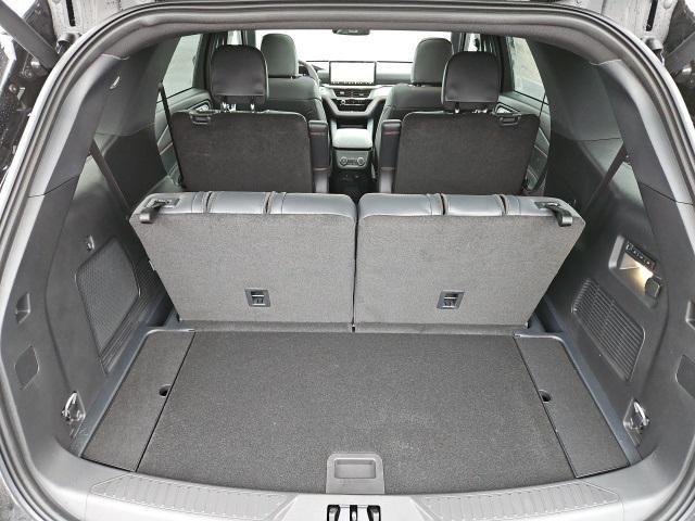 new 2025 Ford Explorer car, priced at $57,415