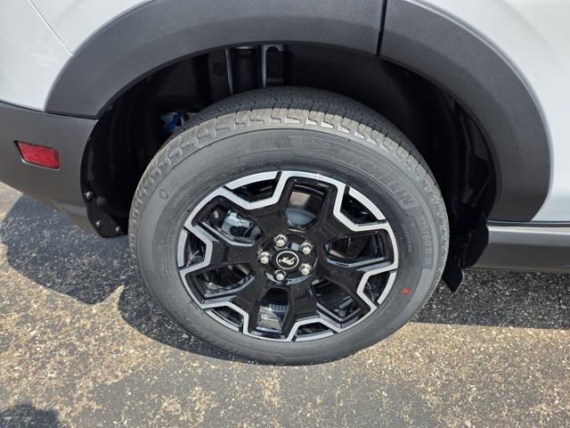 new 2025 Ford Bronco Sport car, priced at $40,609