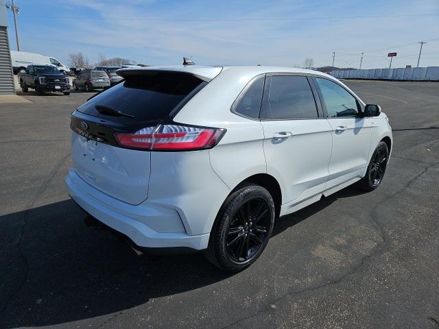 used 2021 Ford Edge car, priced at $31,900