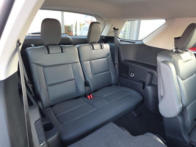 new 2025 Ford Explorer car, priced at $45,400