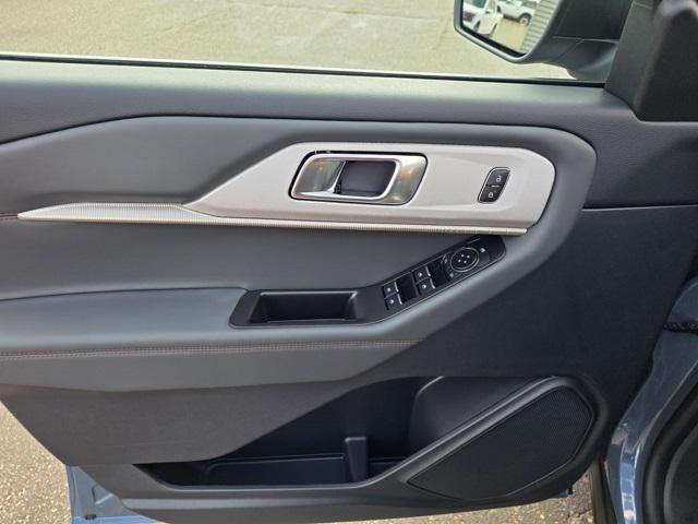 new 2025 Ford Explorer car, priced at $47,816