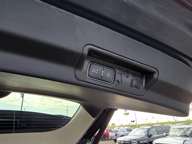 new 2025 Ford Explorer car, priced at $47,816