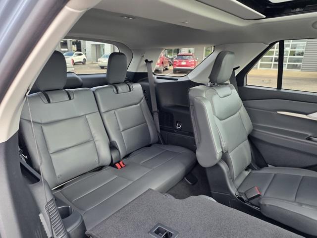 new 2025 Ford Explorer car, priced at $47,816