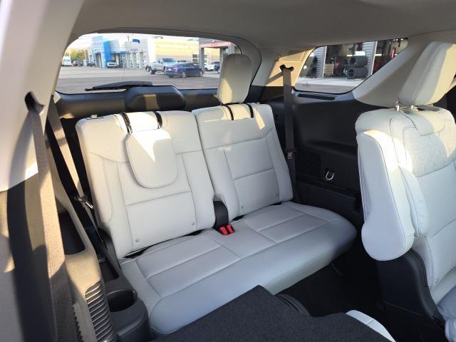 new 2025 Ford Explorer car, priced at $57,649