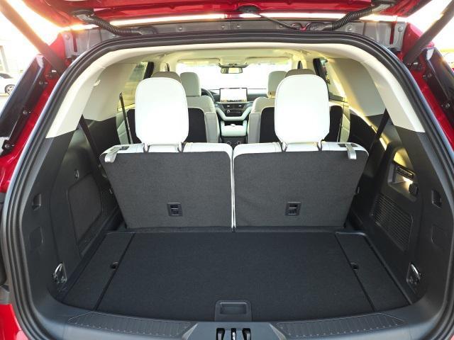 new 2025 Ford Explorer car, priced at $57,649
