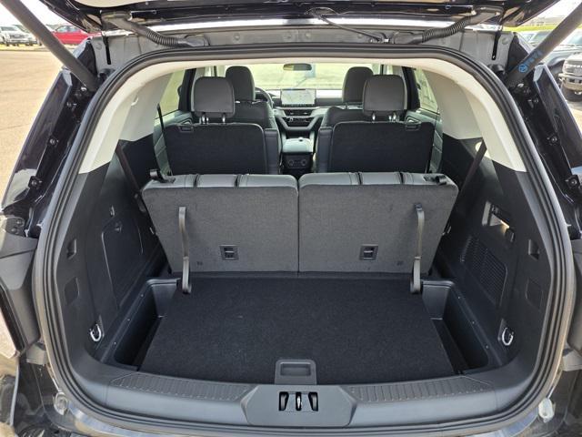 new 2025 Ford Explorer car, priced at $45,392
