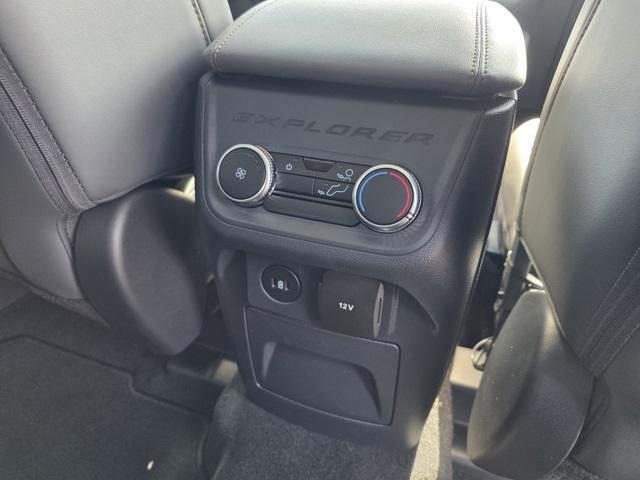 new 2025 Ford Explorer car, priced at $45,392