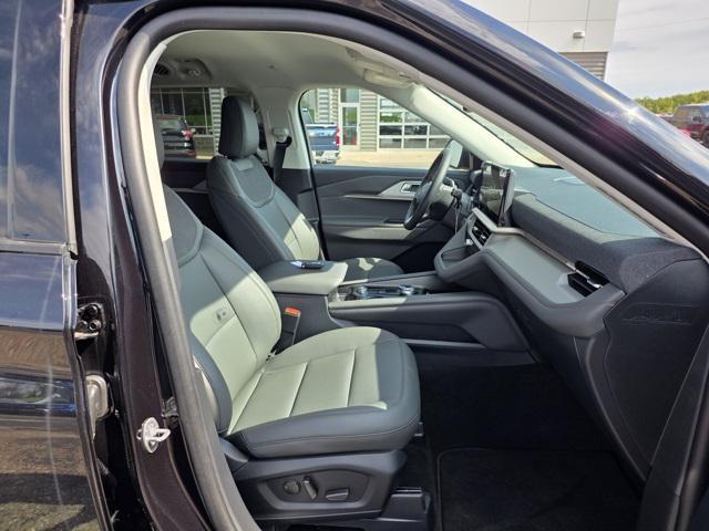new 2025 Ford Explorer car, priced at $45,392