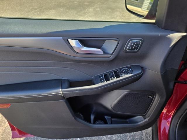 used 2023 Ford Escape car, priced at $25,900