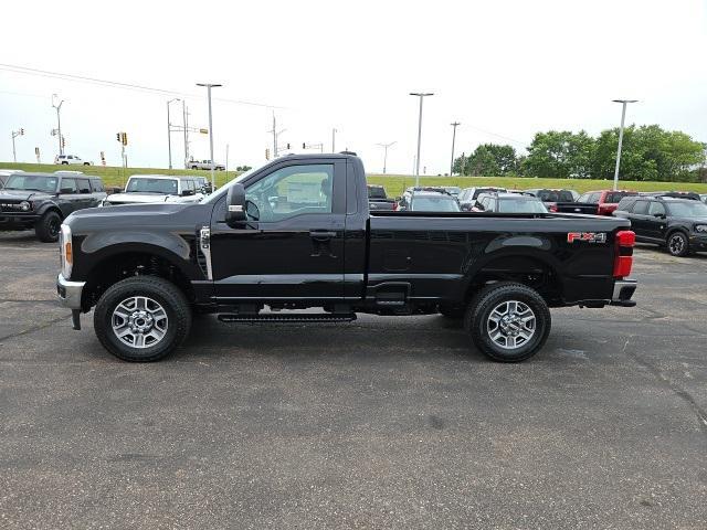 new 2025 Ford F-250 car, priced at $54,526