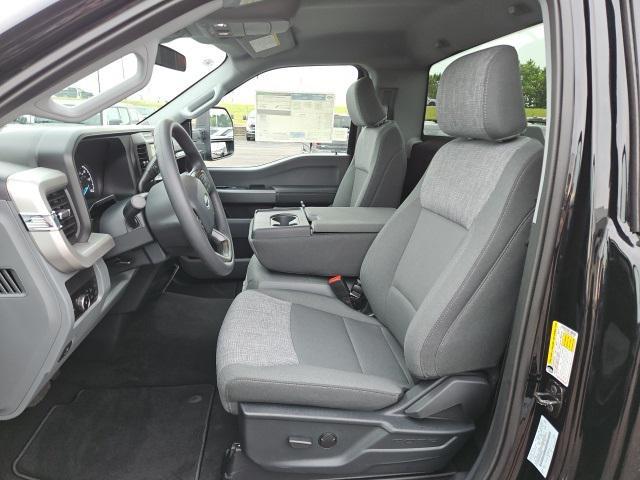 new 2025 Ford F-250 car, priced at $54,526