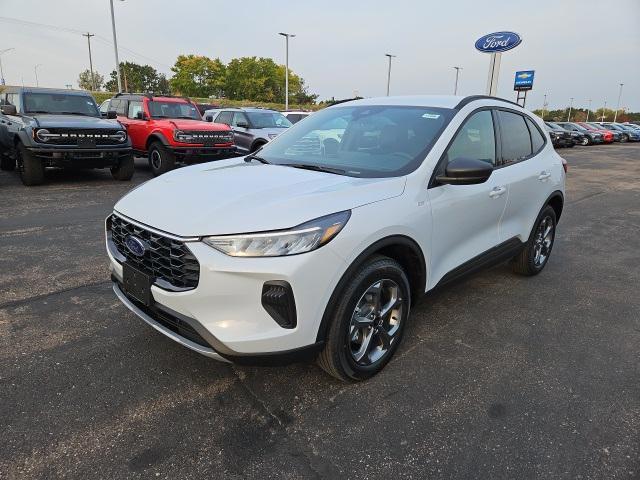 new 2025 Ford Escape car, priced at $33,500