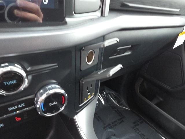 new 2025 Ford F-150 car, priced at $53,867