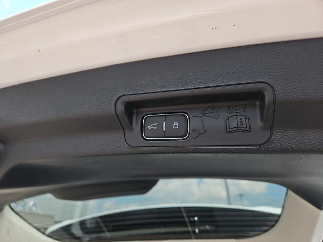 new 2025 Ford Explorer car, priced at $37,887