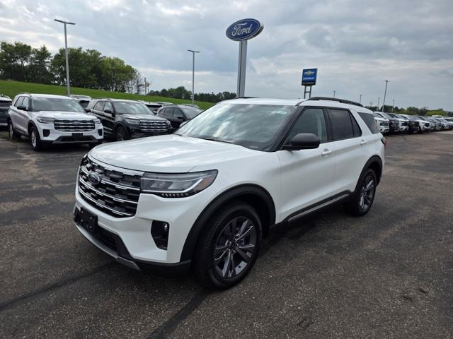 new 2025 Ford Explorer car, priced at $48,670