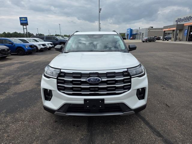 new 2025 Ford Explorer car, priced at $48,670