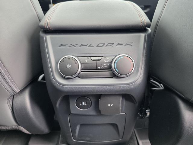 new 2025 Ford Explorer car, priced at $48,670
