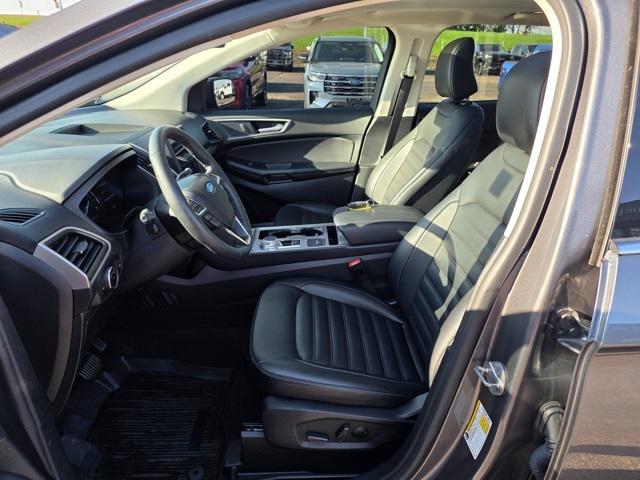 used 2024 Ford Edge car, priced at $30,900