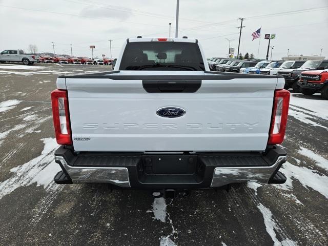 new 2024 Ford F-350 car, priced at $57,300