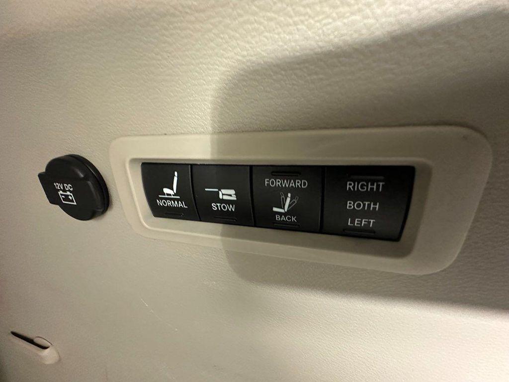 used 2017 Chrysler Pacifica car, priced at $12,995