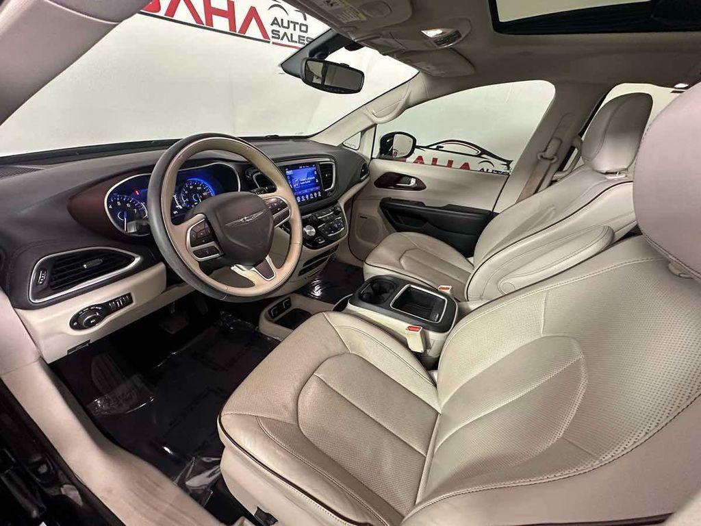 used 2017 Chrysler Pacifica car, priced at $12,995