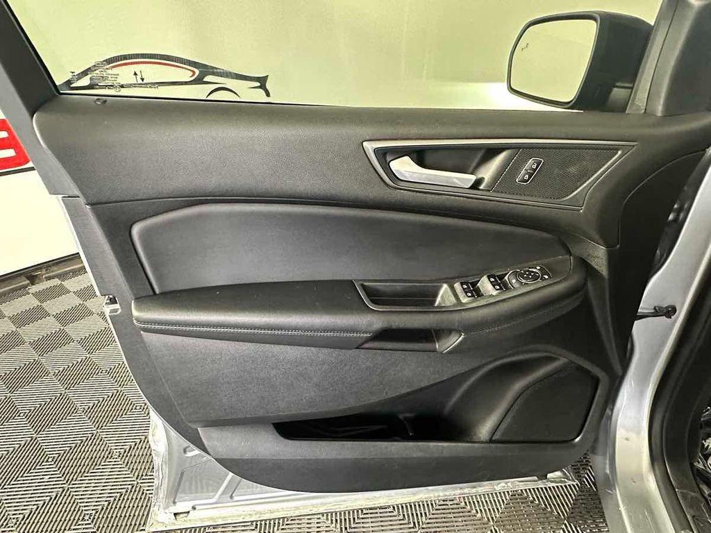 used 2024 Ford Edge car, priced at $23,495