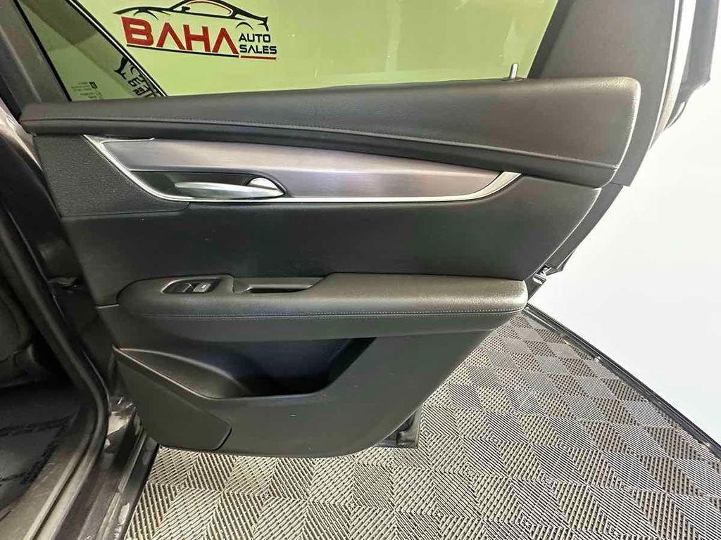 used 2017 Cadillac XT5 car, priced at $13,495