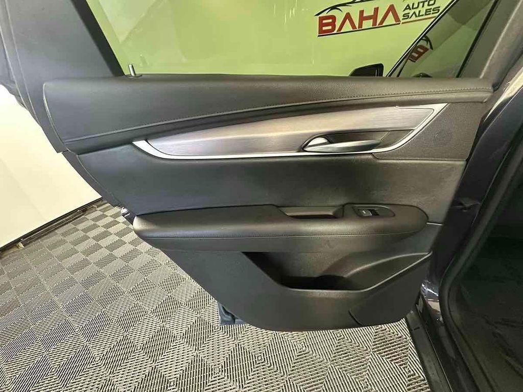 used 2017 Cadillac XT5 car, priced at $13,495