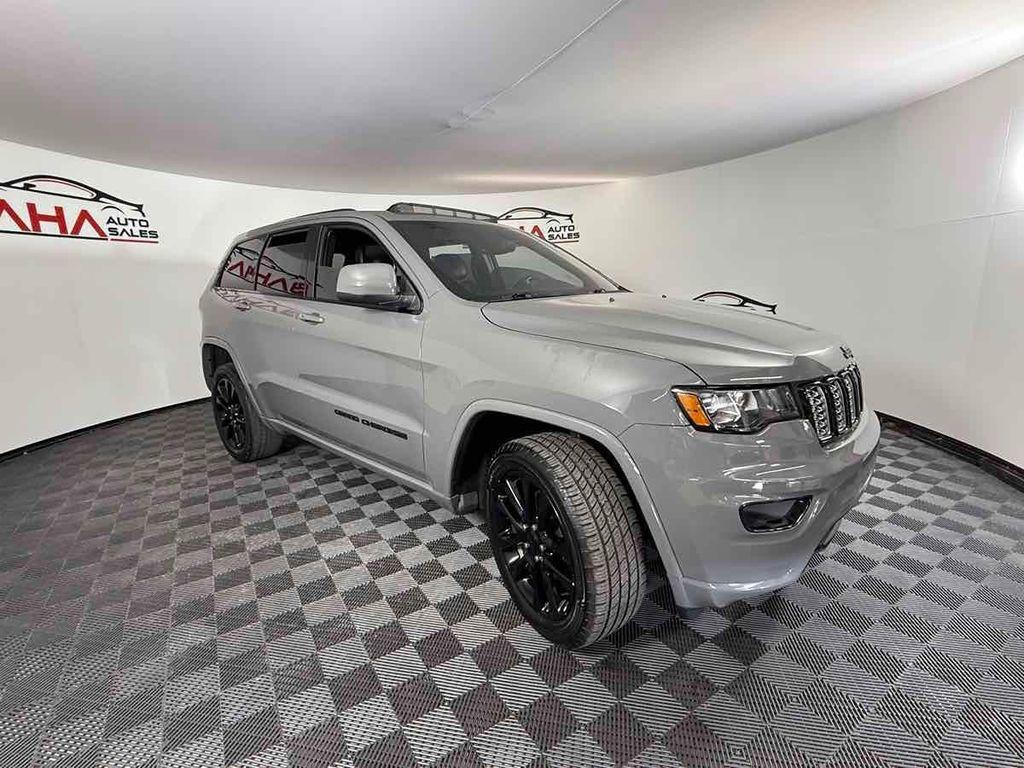 used 2020 Jeep Grand Cherokee car, priced at $20,495