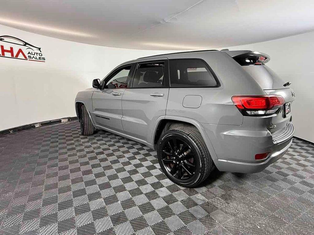 used 2020 Jeep Grand Cherokee car, priced at $20,495