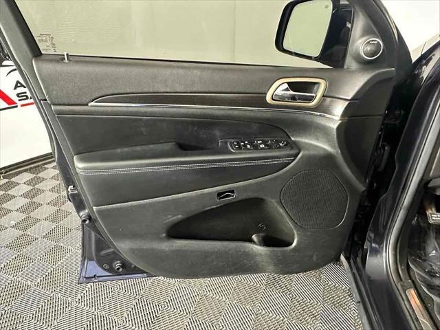 used 2014 Jeep Grand Cherokee car, priced at $12,995