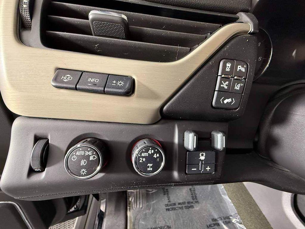 used 2015 GMC Yukon car, priced at $24,995