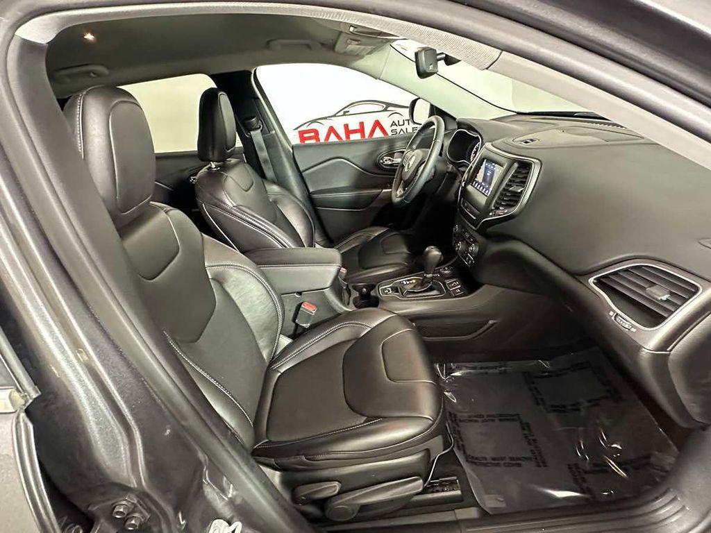 used 2019 Jeep Cherokee car, priced at $13,995