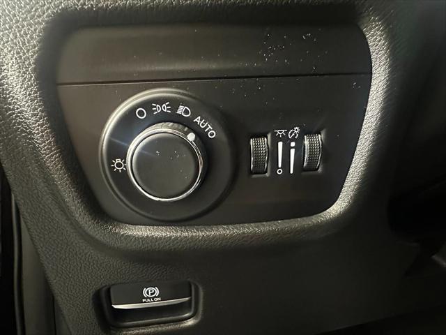 used 2021 Jeep Grand Cherokee L car, priced at $25,995
