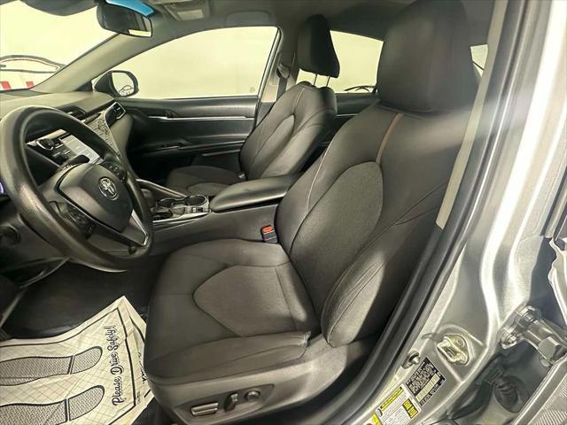 used 2018 Toyota Camry Hybrid car, priced at $15,995