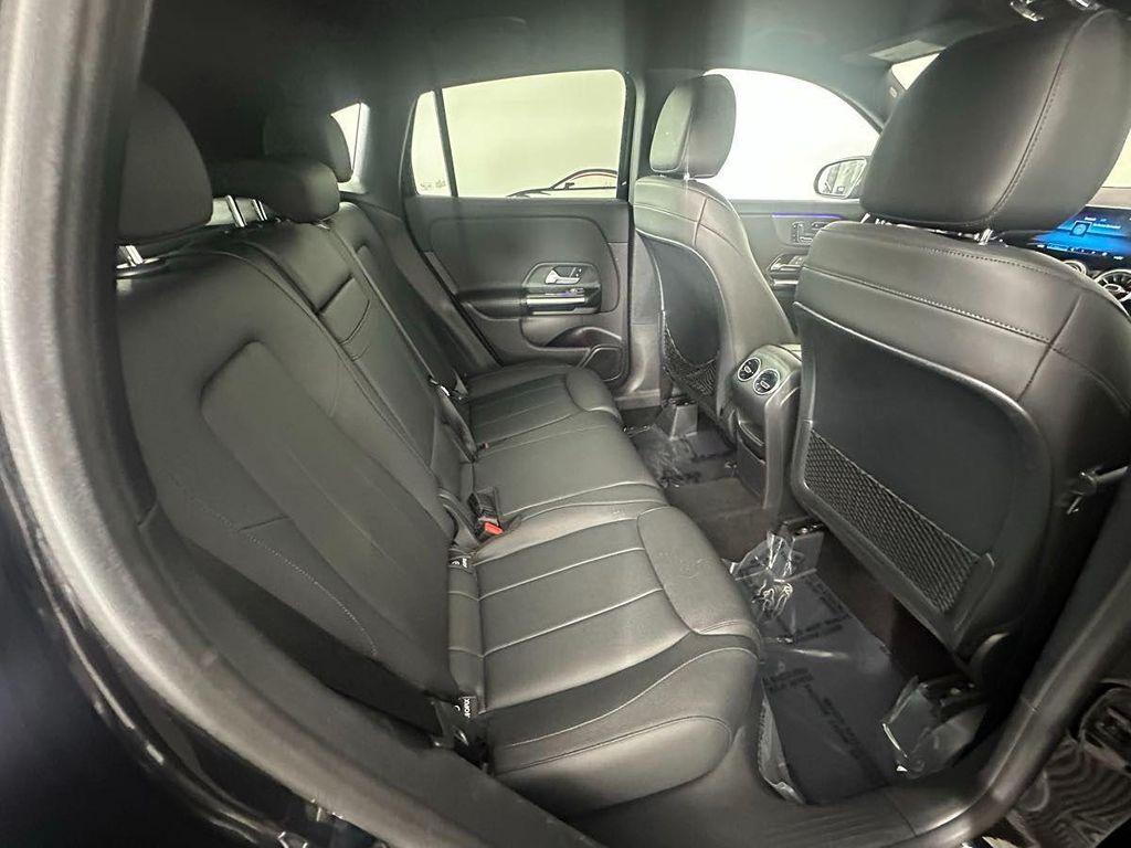 used 2021 Mercedes-Benz GLA 250 car, priced at $22,777