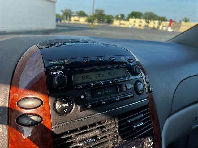 used 2004 Toyota Sienna car, priced at $5,995