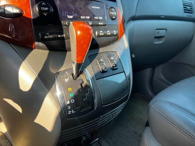 used 2004 Toyota Sienna car, priced at $5,995