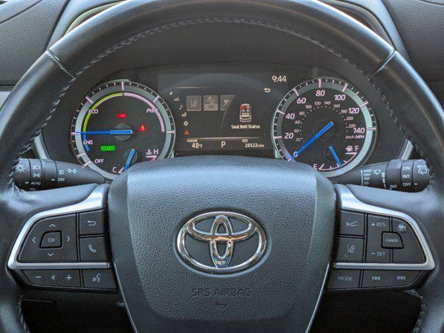 used 2022 Toyota Highlander Hybrid car, priced at $36,471